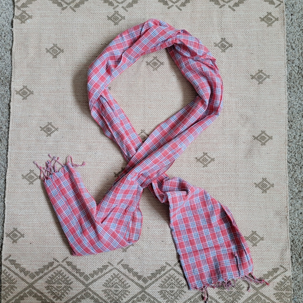 American Eagle Sheer Gauze Plaid Lightweight Fringe Wide Scarf‎